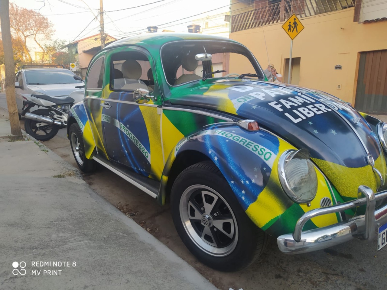 Carros Personalizados 10 - Projeto de carros personalizados realizado pela MV Print em Belo Horizonte